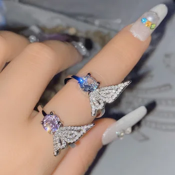 Японское милое и сияющее легкое роскошное кольцо с маленькими крыльями ангела для женщин, которые носят украшения в качестве подарков в повседневной жизни