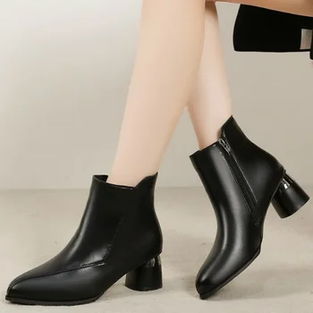 Обувь для женщин, 2023, высококачественные женские ботинки на молнии, зимние модные ботинки из цельного плюша с острым носком и коротким бочком на среднем каблуке